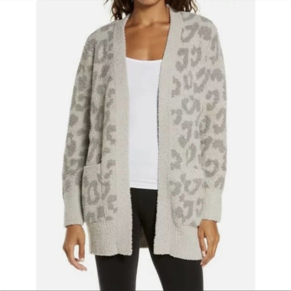 Barefoot Dreams Cozychic Leopard Cardigan in Warm Grey. Size L (large).